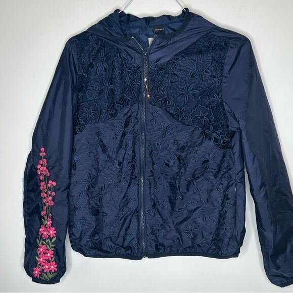 Desigual Size 40 Navy Full Zip Navy Jacket with Pink Floral Embroidered Hoodie - Picture 3 of 8